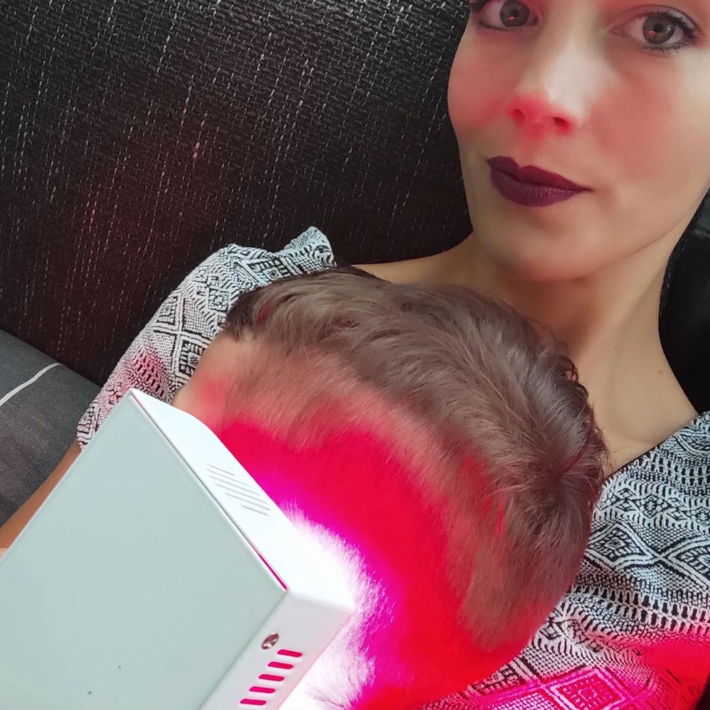 Wie eine Rotlichtlampe bei Ohrenschmerzen helfen kann: Wirksamkeit und Anwendungstipps